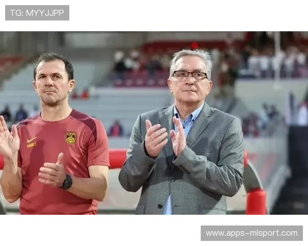 后防新星爆发引发转会大战，多队争相出价