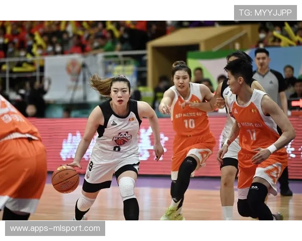 中国女篮的精神闪耀世界赛场，中国女蓝精神